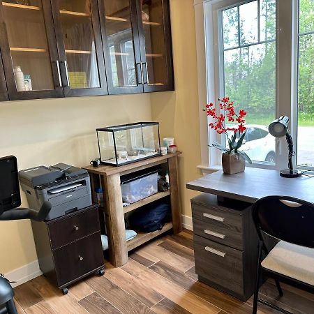 Lotus Moon Apartment Charlottetown Ngoại thất bức ảnh